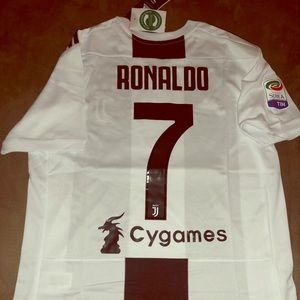 Ronaldo Juventus Jersey size S 2018/19